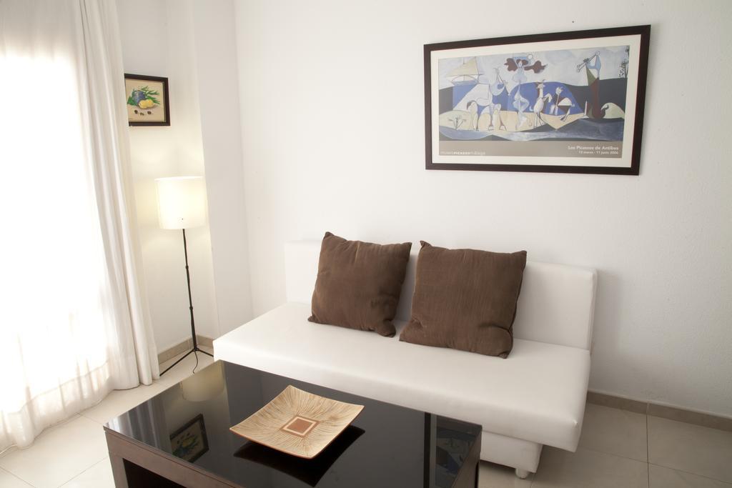 Apartamentos Carolina Torremolinos Cameră foto