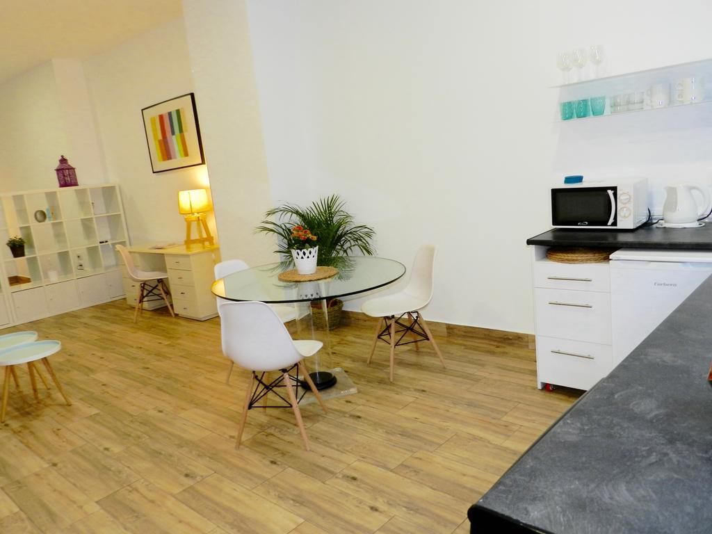 Apartamentos Carolina Torremolinos Exterior foto